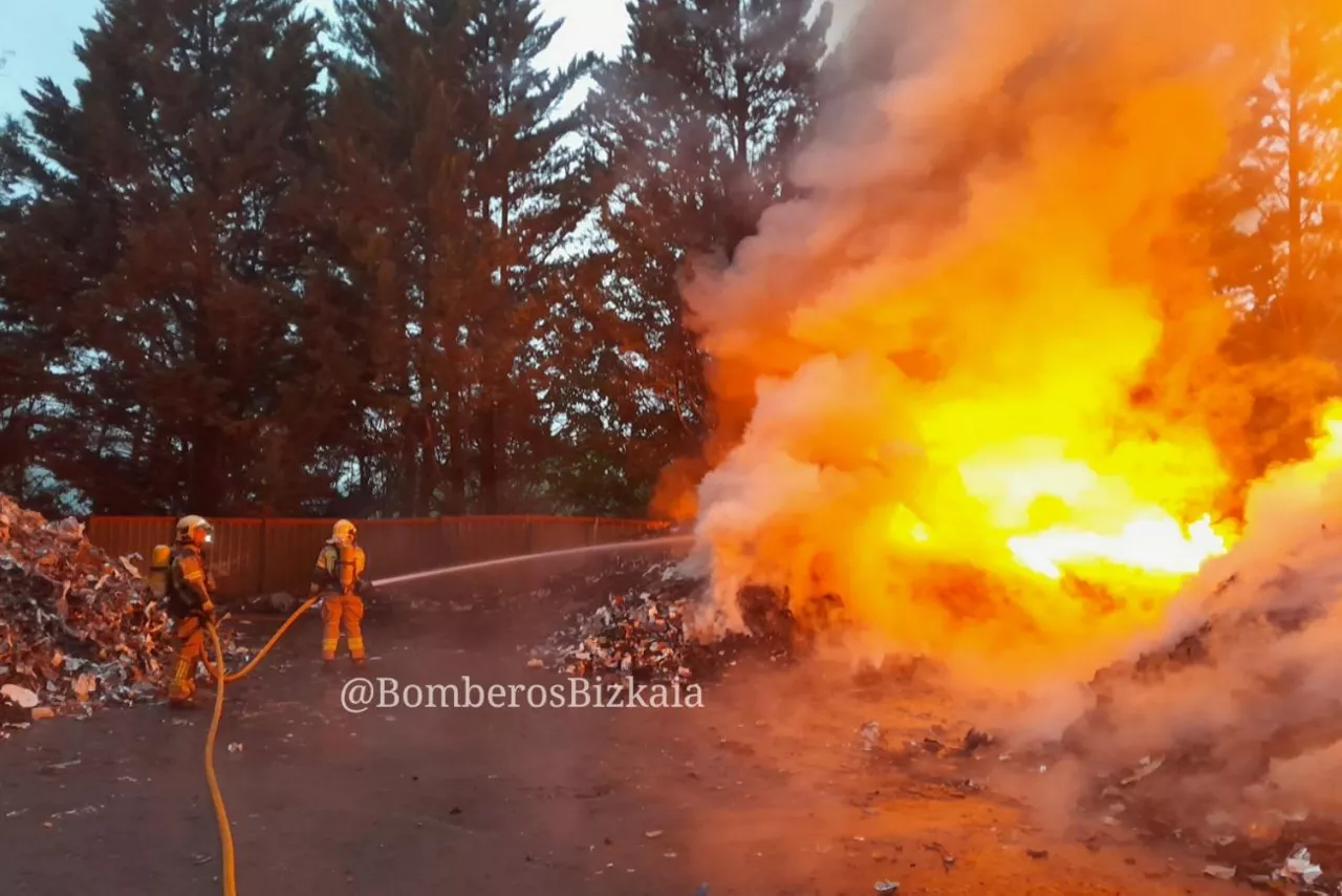 Incendio apilamiento de residuos, Galdakao