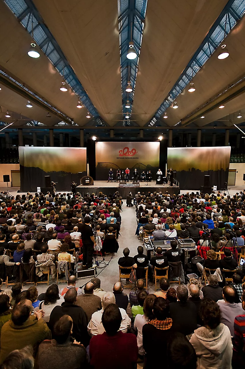 Campeonato de Bertsolarismo de Euskal Herria. Foto: Galder Izagirre (Xenpelar dokumentazio zentroa)