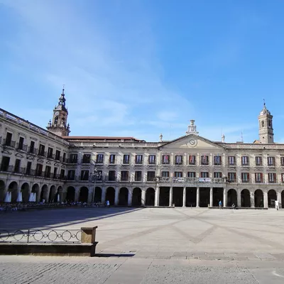 gasteiz vitoria udaletxea ayuntamiento julia llamas