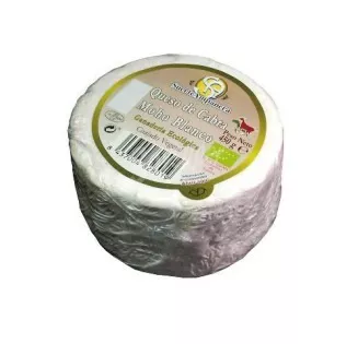 La Agencia Española de Seguridad Alimentaria y Nutrición (Aesan) ha informado este viernes de la alerta sanitaria por presencia de las bacterias 'Listeria monocytogenes' y 'Escherichia coli' en queso de cabra moho blanco de la marca 'Suerte Ampanera'



REMITIDA / HANDOUT por QUESO DE CABRA

Fotografía remitida a medios de comunicación exclusivamente para ilustrar la noticia a la que hace referencia la imagen, y citando la procedencia de la imagen en la firma

17/10/2025