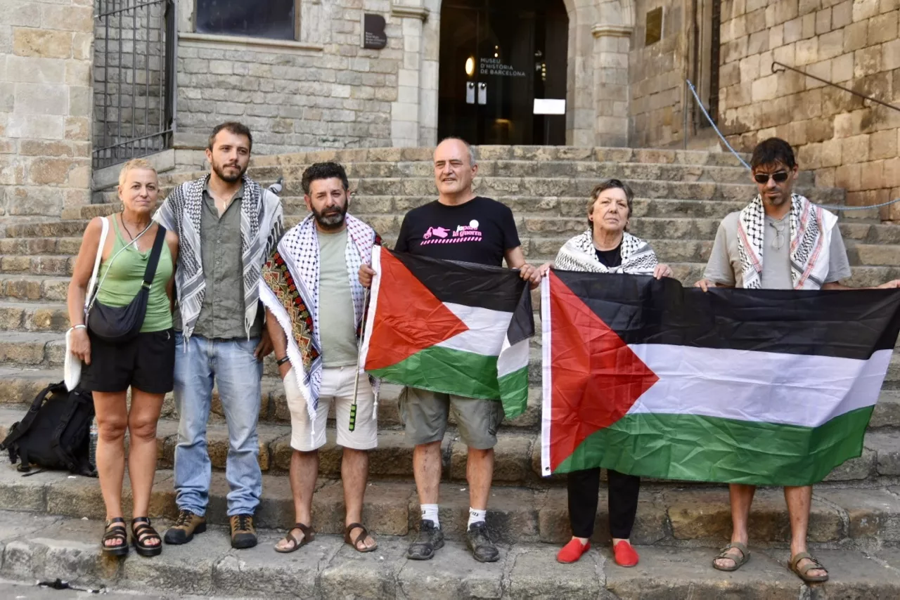 Colectivos vascos de apoyo a Palestina han convocado en Euskadi y Navarra diversas acciones de apoyo a la 'Global Sumud Flotilla', una iniciativa internacional organizada por activistas de varios países 