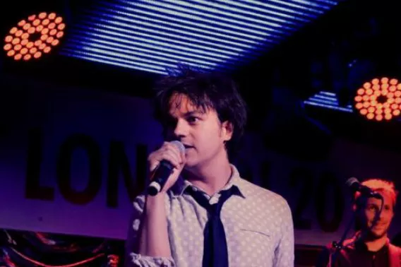 Jamie Cullum artista britainiarra, kontzertu batean. Argazkia: Warren Fox/jamiecullum.com