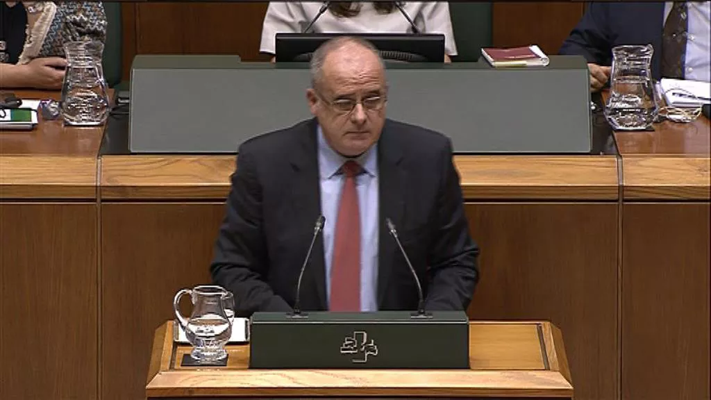 Joseba Egibar EAJren bozeramailea Legebiltzarrean egindako agerraldi batean. Argazkia: EiTB
