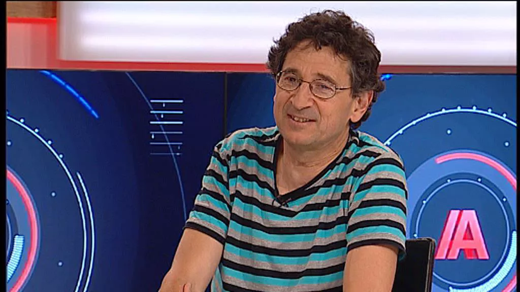 "Txistu eta biok" Juan Luis Zabalaren lanak irabazi du euskarazko saria