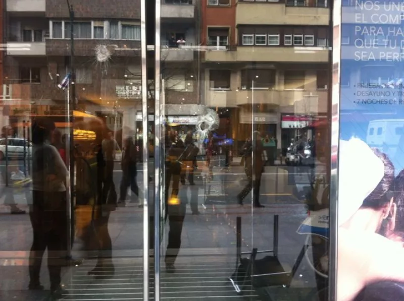 Incidentes en Bilbao durante el Foro de Economía. Argazkia: EiTB