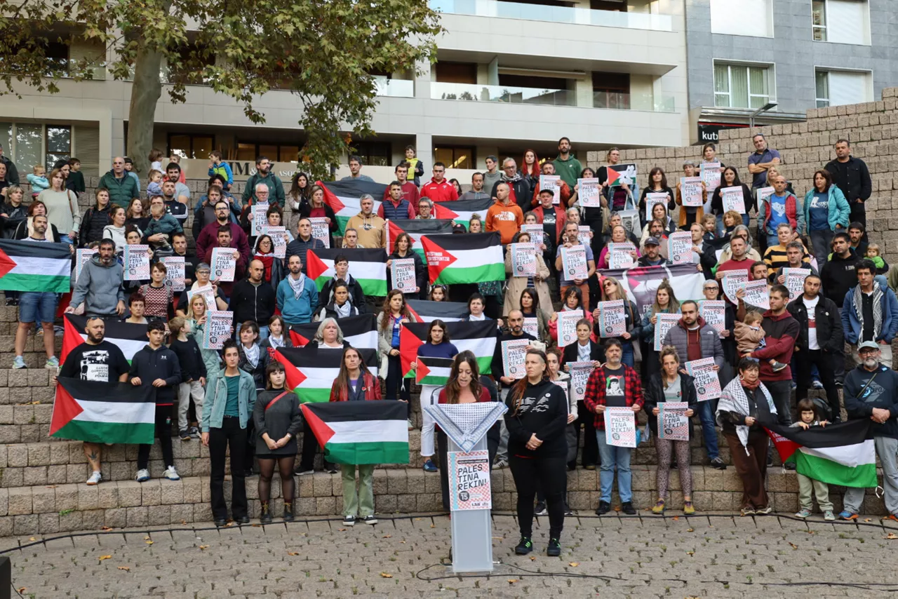 LAB STEILAS ELKARRETARATZEA PALESTINA