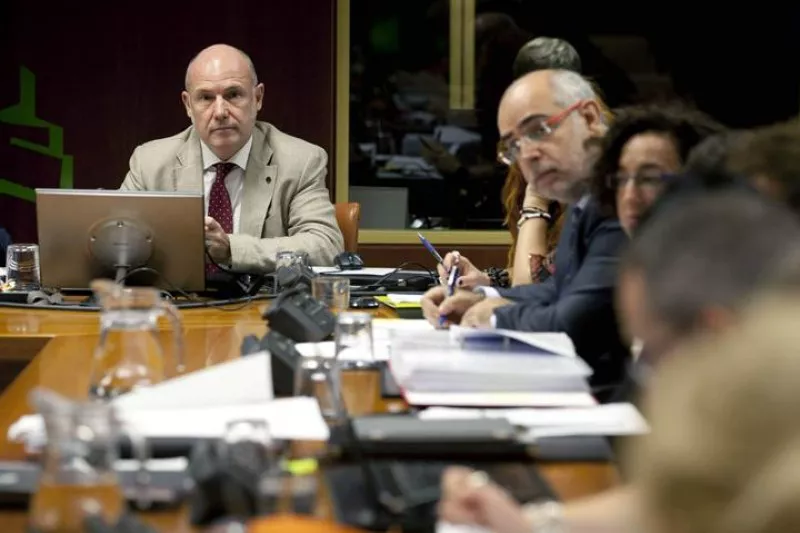Iñigo Lamarka en el Parlamento Vasco. Foto: EFE