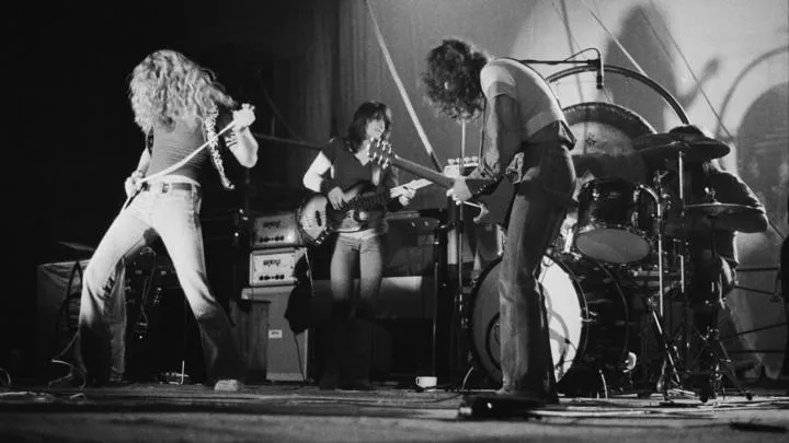 Led Zeppelin