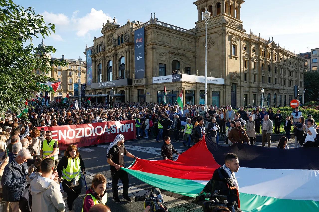 palestina  manifestazioa donostia zinemaldia 