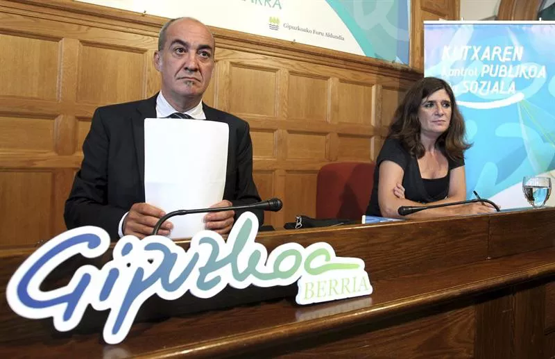 Martin Garitano eta Helena Franco