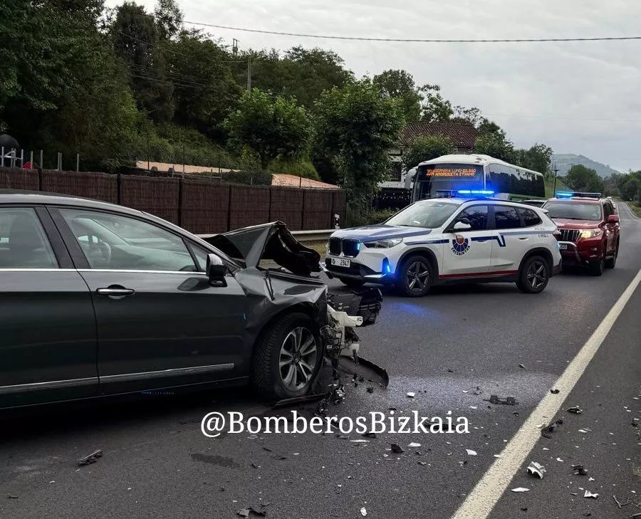 Muxika accidente de moto istripua. 