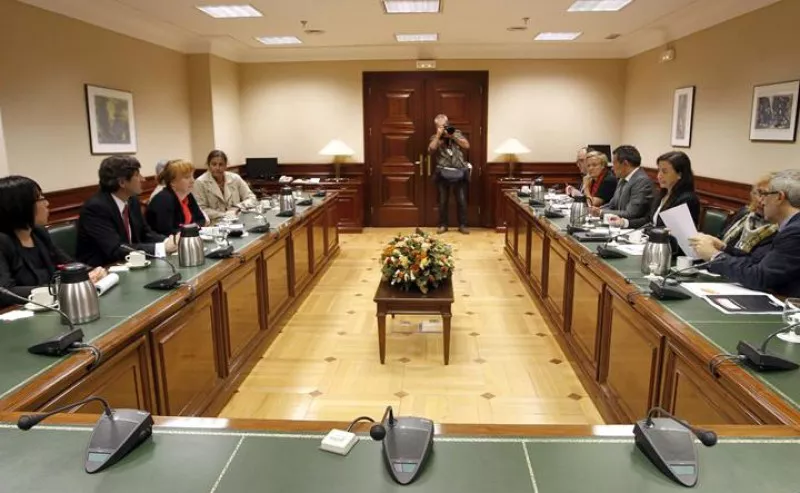 Los miembros de la ONU también se han reunido con la Comisión de Interior. Foto: EFE