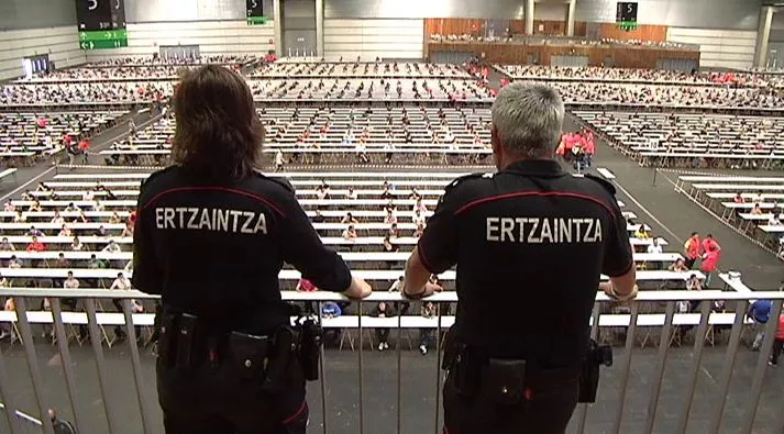 ERTZAINTZA OPE OPOSAKETA EITB