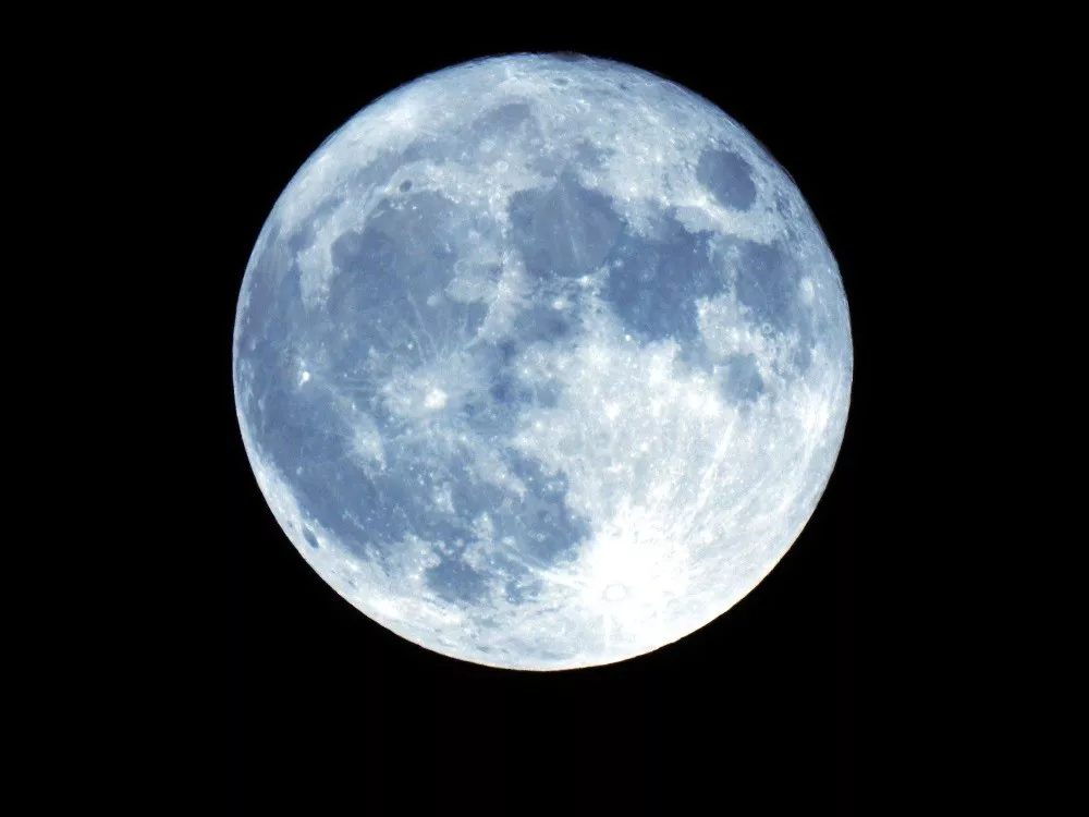 superluna superilargia Irun. Foto: Óscar Moral