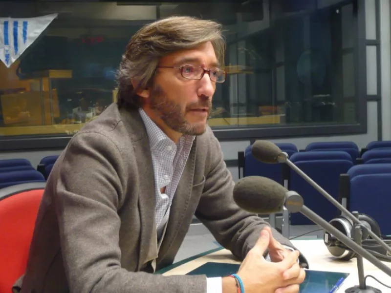 Iñaki Oyarzabal, El secretario general del PP vasco en rv 15/10/13
