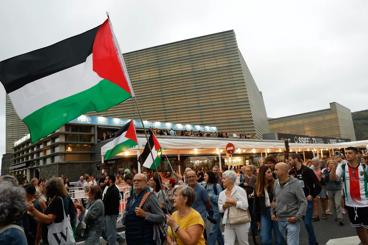 Palestinaren aldeko manifestazioa Donostian