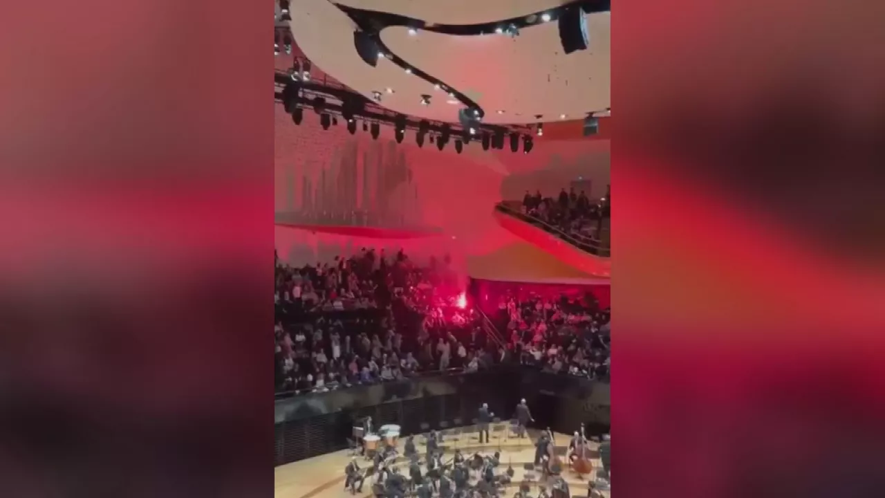 Cuatro detenidos por graves incidentes en un concierto de la Filarmónica israelí en París