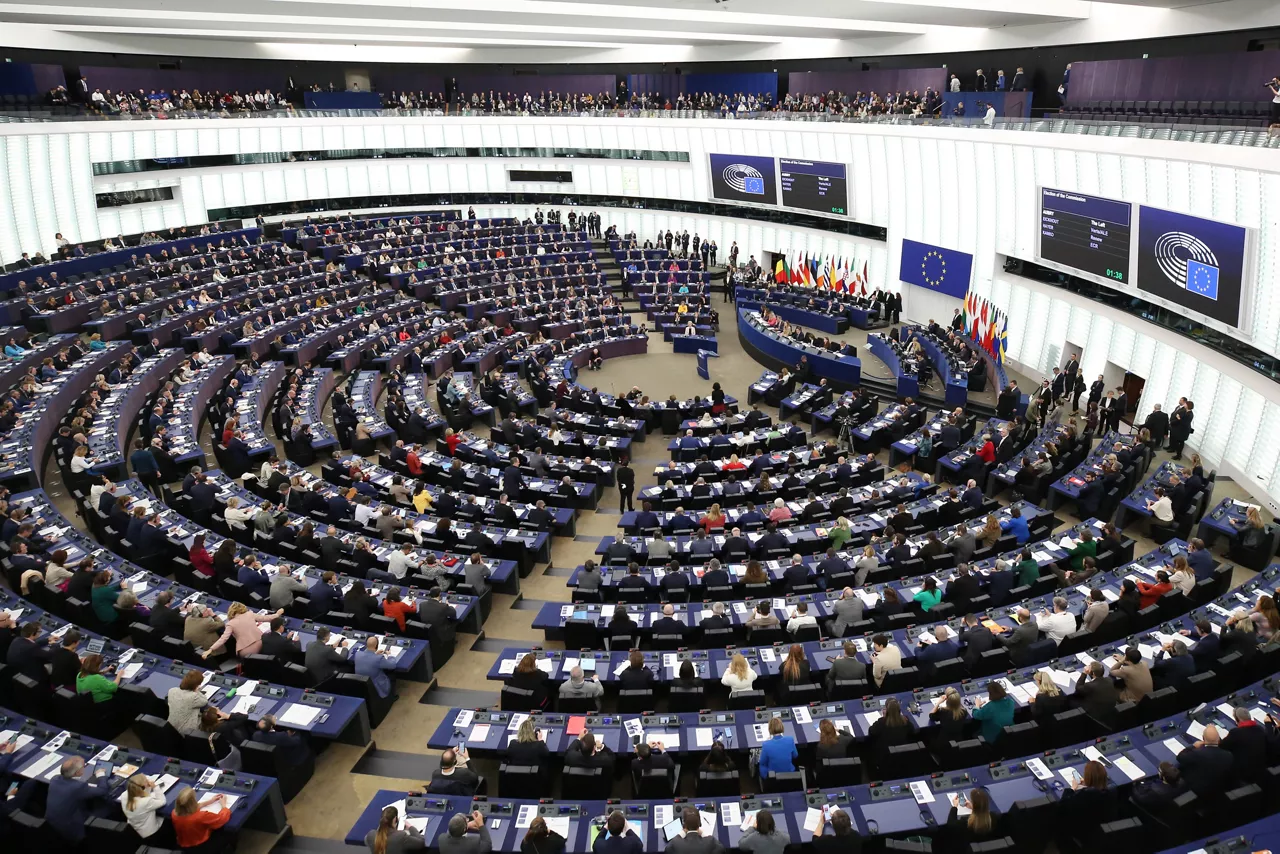 (Foto de ARCHIVO)

STRASBOURG, Nov. 28, 2024  -- The European Parliament holds a plenary session at its headquarters in Strasbourg, France, Nov. 27, 2024. TO GO WITH "Roundup: European Parliament approves new European Commission"



Europa Press/Contacto/Zhao Dingzhe

27/11/2024