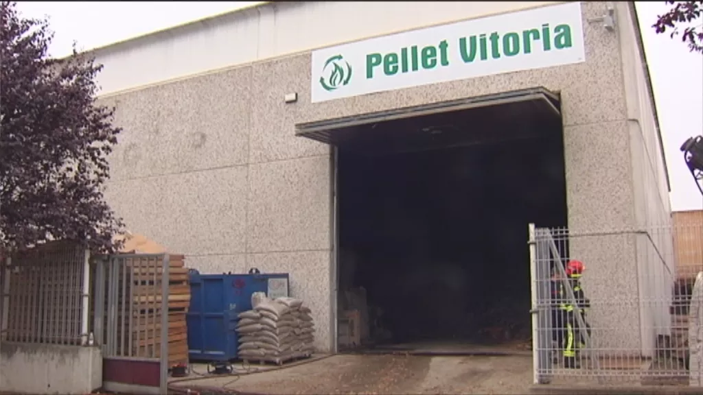 MAM-eko argazkia: pellet-vitoria-incendio_