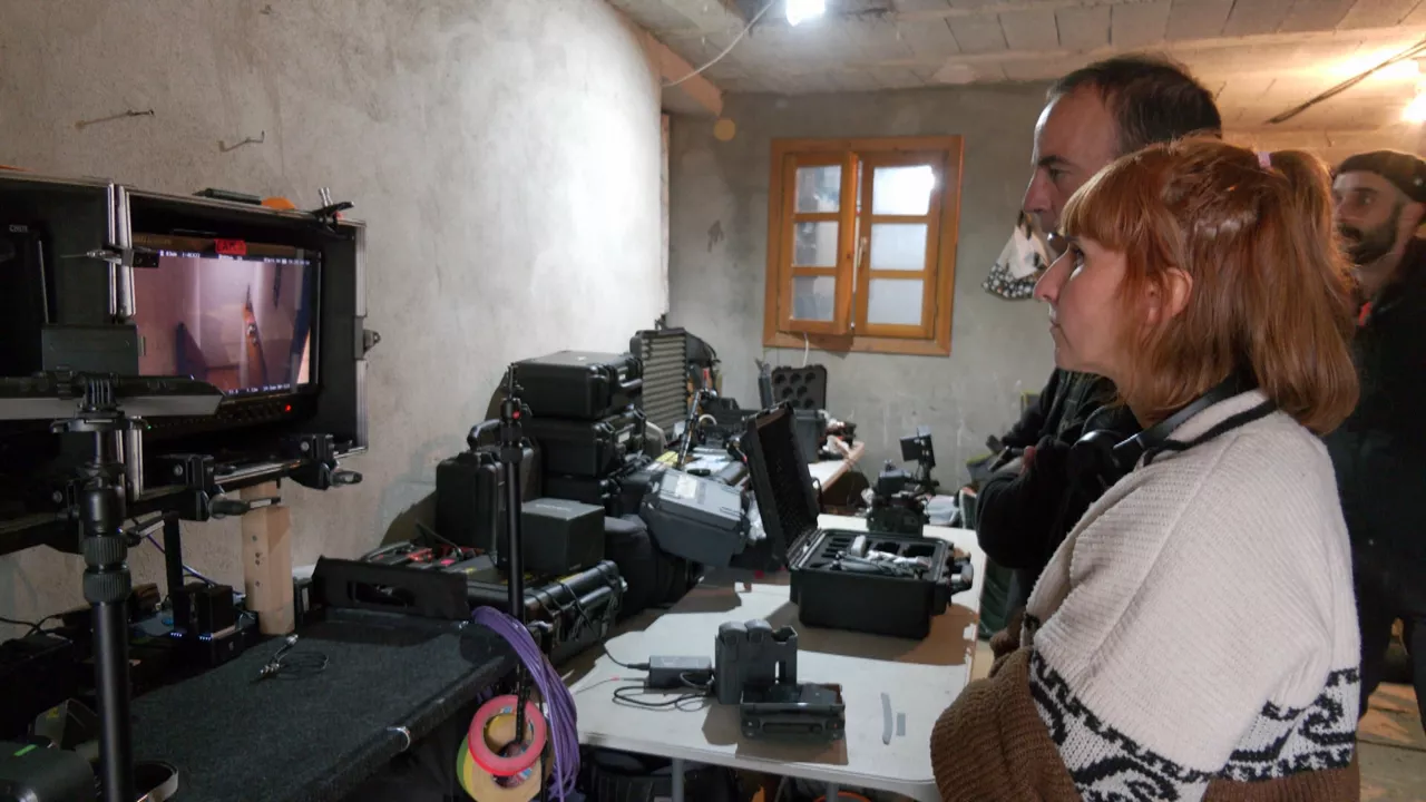 Amancay Gaztañaga "Piztiak" EITBren parte-hartzea duen seriea filmatzen. 