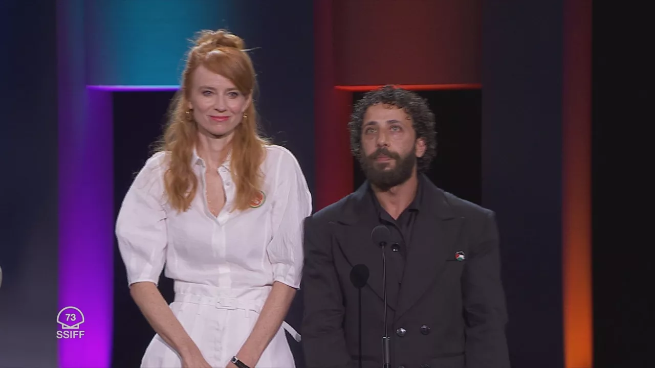 Han recogido el premio su Productora Odessa Rae y el actor Motaz Malhees. "Este galardon significa que el público ha escuchado la voz de Hid", una niña que murió tras permanecer durante horas en un vehículo tiroteado por el Ejercito israelí.