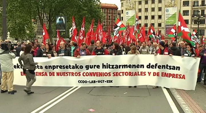 Manifestacion de los sindicatos por un convenio unificado_metal_Bilbao