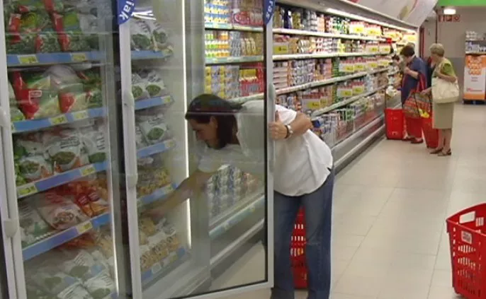Azken hiru hilabeteetako joera eten da abuztuan. Irudia: EiTB
