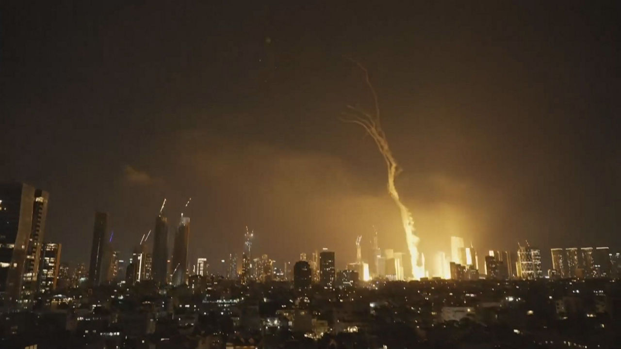 ataque sobre tel aviv
