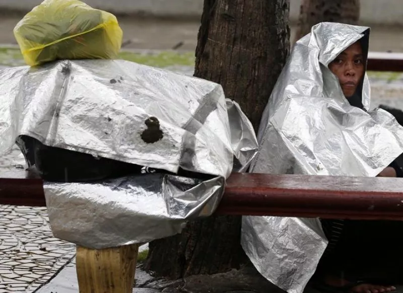 El tifón Haiyan azota las islas Filipinas. Foto: EFE.