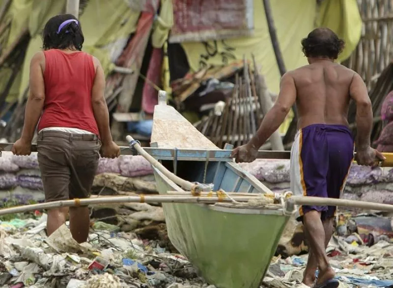 El tifón Haiyan azota las islas Filipinas. Foto: EFE.