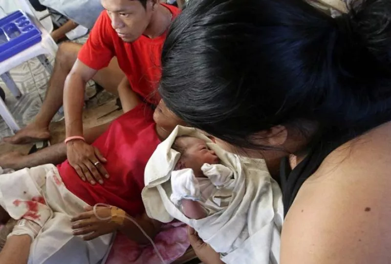 El tifón Haiyan azota las islas Filipinas. Foto: EFE.