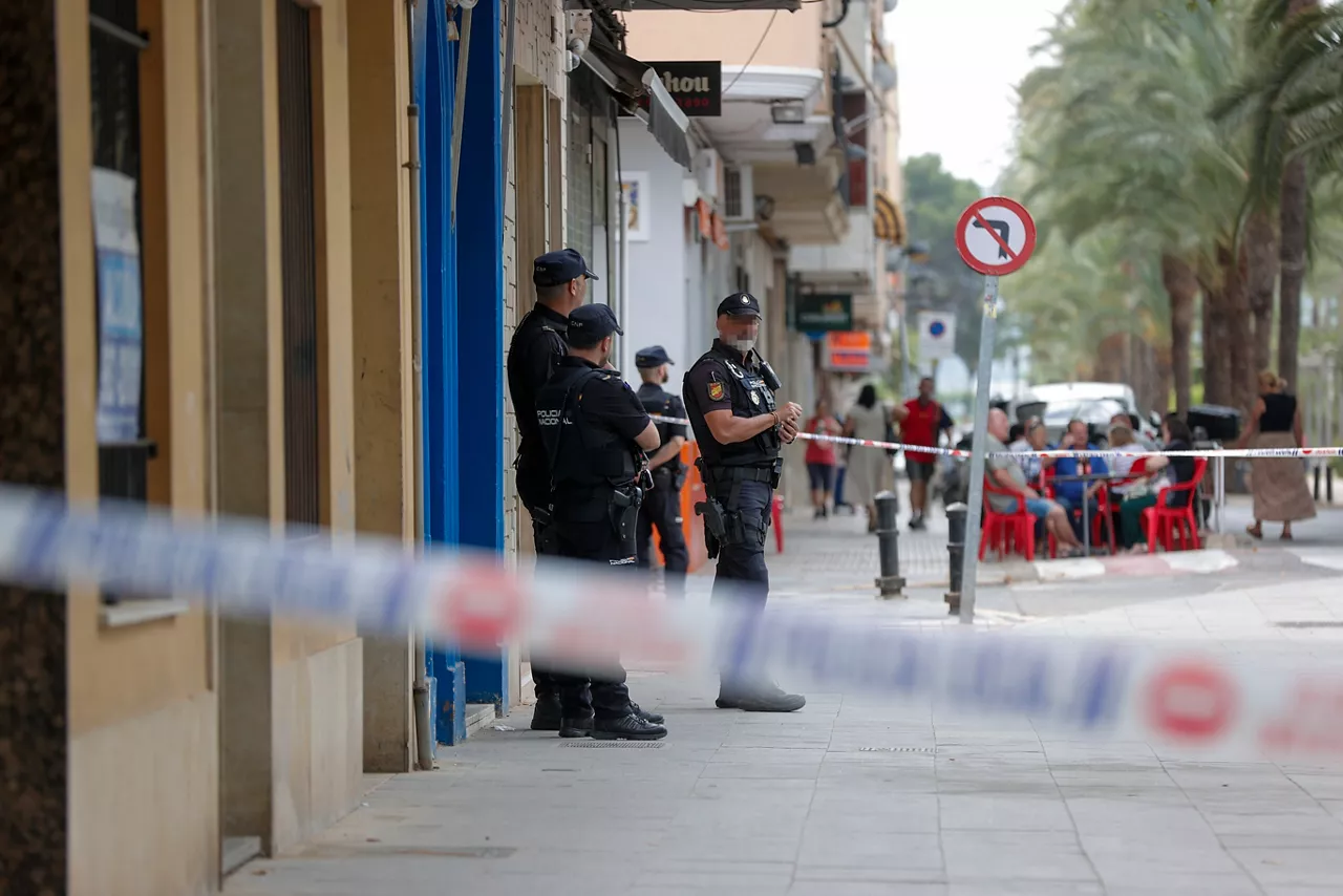 policía nacional valencia polizia nazionala valentzia