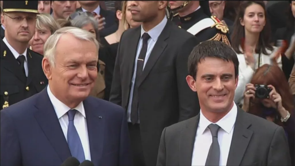 El primer ministro francés, Manuel Valls (d). EiTB