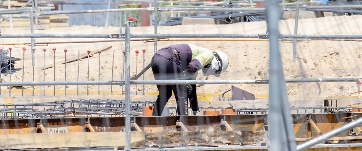 El precio de la vivienda nueva se incrementó un 6,5 % en Euskadi en el primer semestre de 2025 respecto al mismo periodo del año anterior y se sitúa de media en 3450 euros el metro cuadrado.