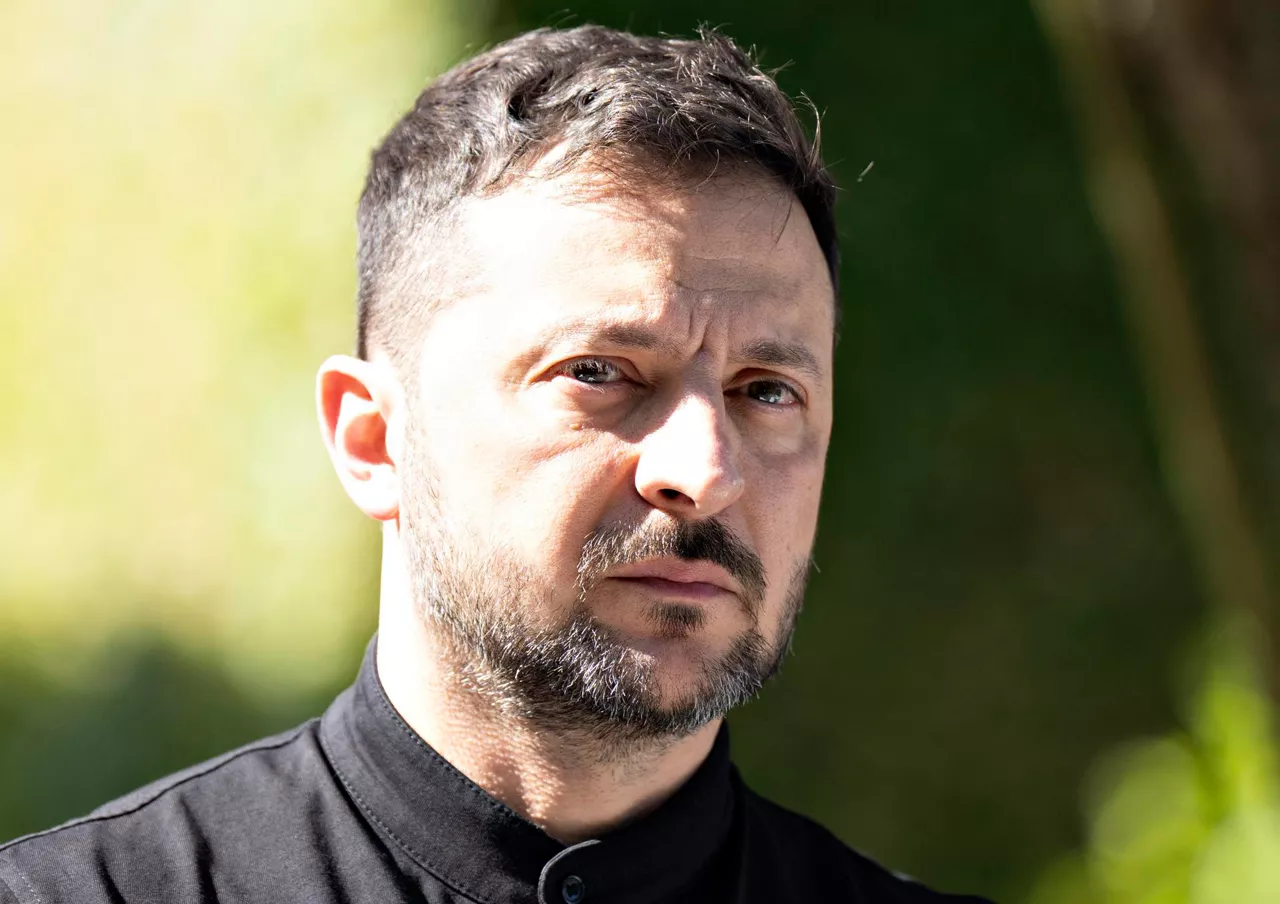 Aarhus (Denmark), 03/07/2025.- Ukraine's President Volodymyr Zelensky looks on during a welcoming reception at Marselisborg Castle in Aarhus, Denmark, 03 July 2025, on the day of the official opening ceremony of the Danish EU Council Presidency 2025. (Dinamarca, Ucrania) EFE/EPA/HENNING BAGGER DENMARK OUT
