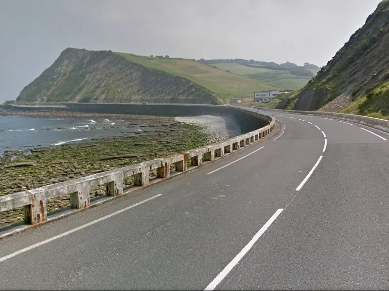 zumaia zarautz errepidea iturria googlemaps