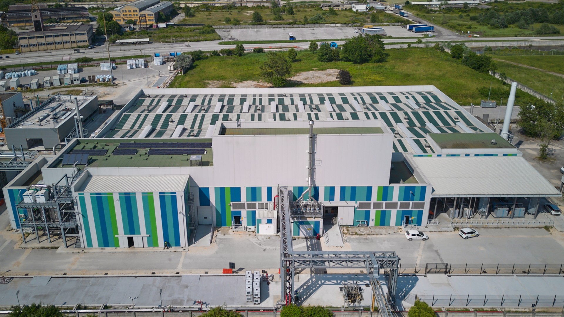 Vista dall’alto edificio produzione RMP1 e stoccaggio