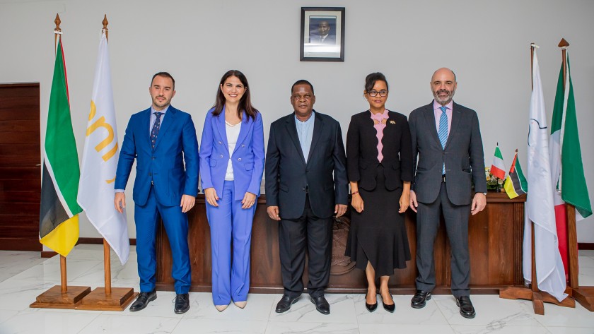 Da sinistra a destra: Paolo Enrico Sertoli, Marica Calabrese, Fernando Bemane de Sousa, ⁠Iolanda Almeida, Gabriele Annis