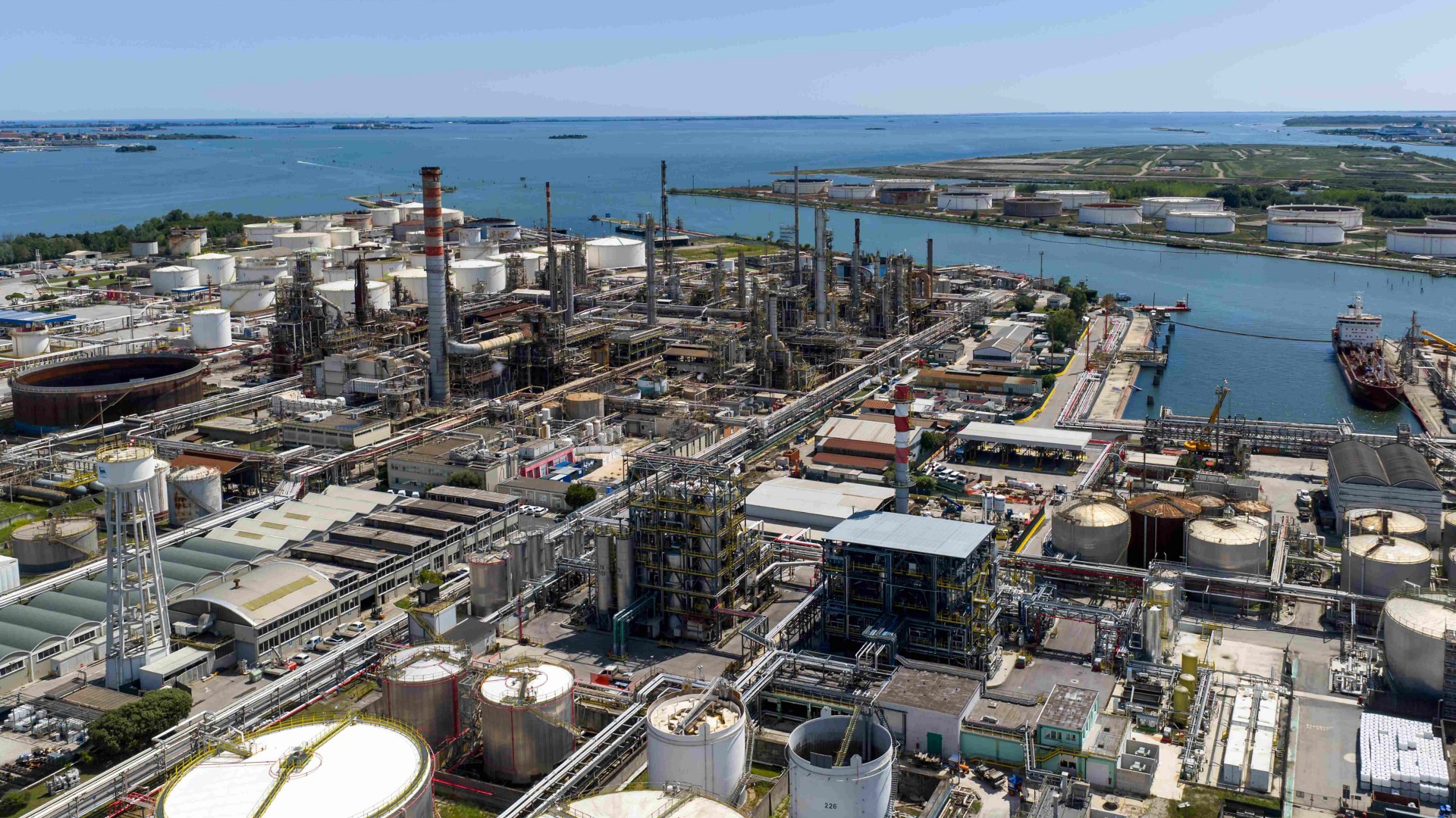 Enilive biorefinery in Porto Marghera (Venice)