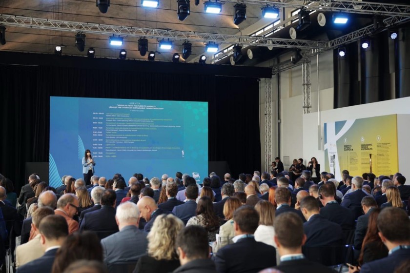 Monica Spada – Responsabile internazionale commerciale/economia circolare, marketing strategico e sostenibile, Versalis