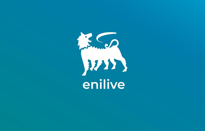 logo Enilive bianco con sfondo azzurro
