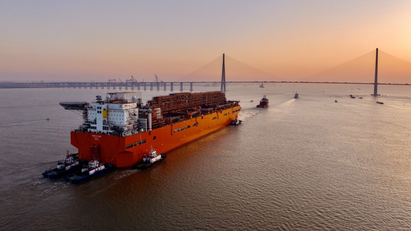 The FLNG Nguya at sea