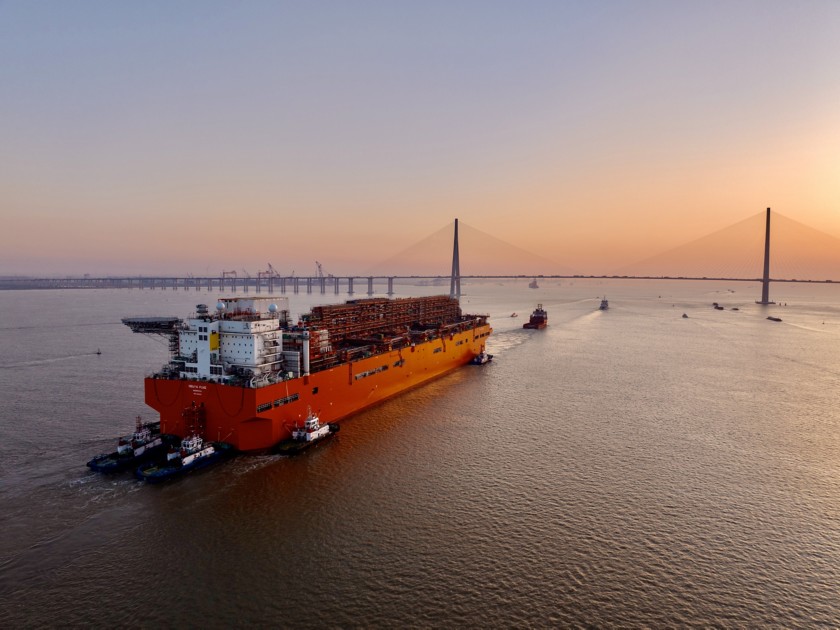 The FLNG Nguya at sea