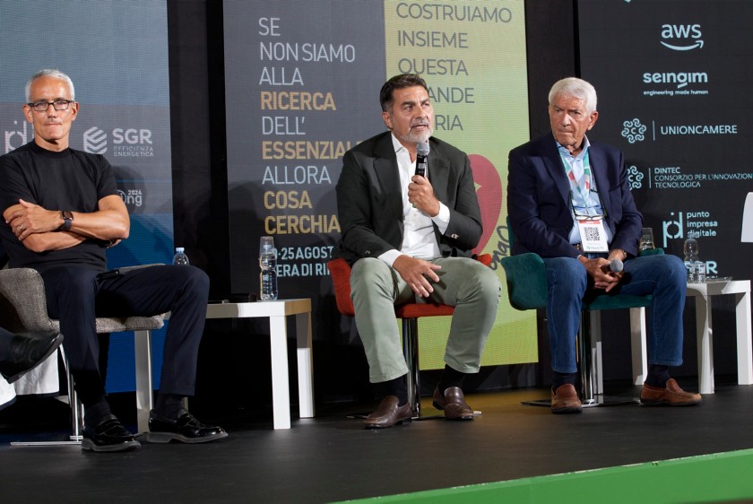 Francesco Gattei sul palco del Meeting di Rimini 2024