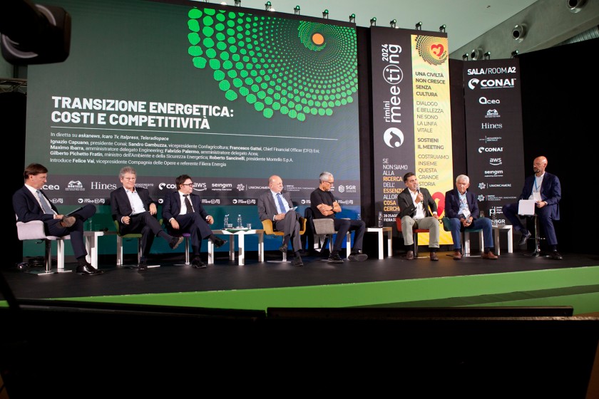 Gli ospiti del nostro incontro sul palco del Meeting di Rimini 2024