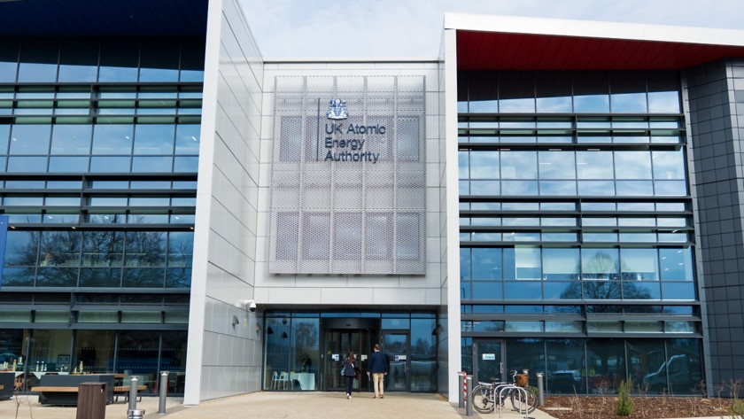 L'edificio dell'UKAEA c/o il "Culham Centre for Fusion Energy" nell'Oxfordshire, Regno Unito