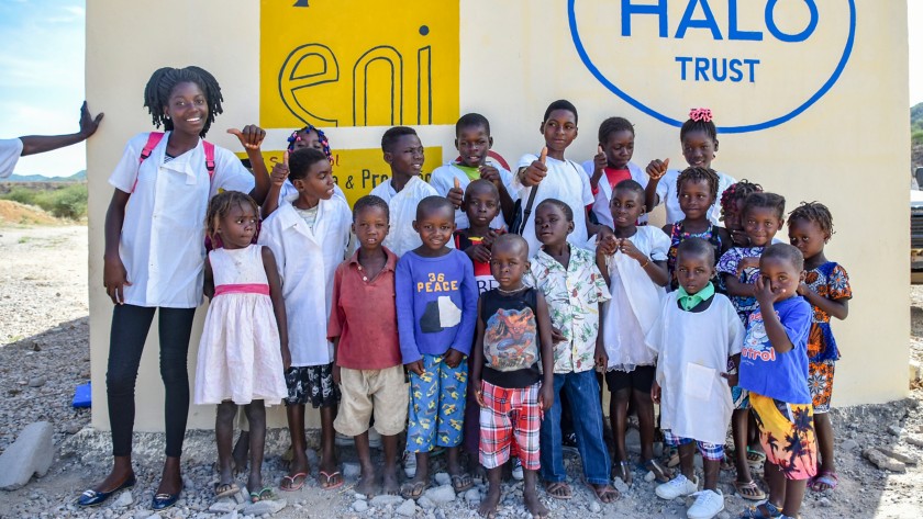 Group of African children