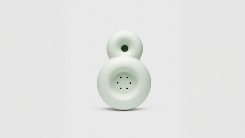 Oggetto di design alla mostra OLTREPLASTICA, all'ADI Design Museum a Milano 