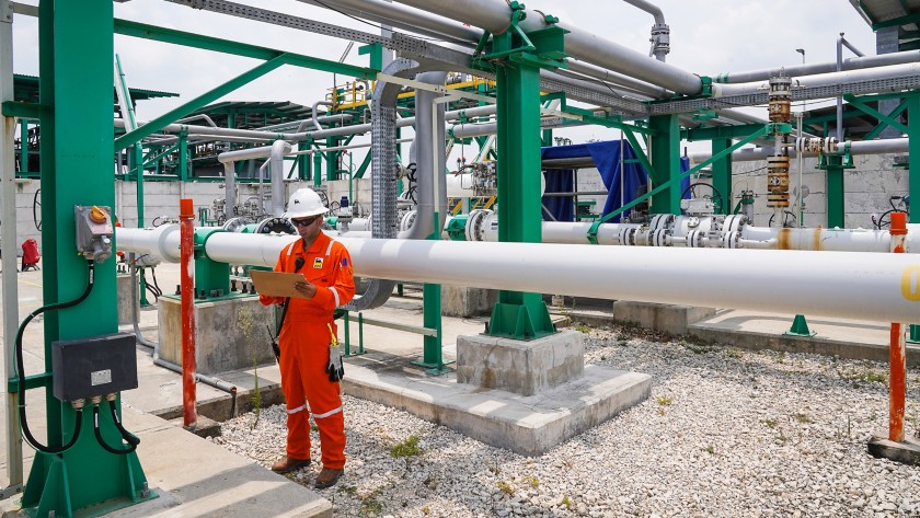 Worker in gas plant