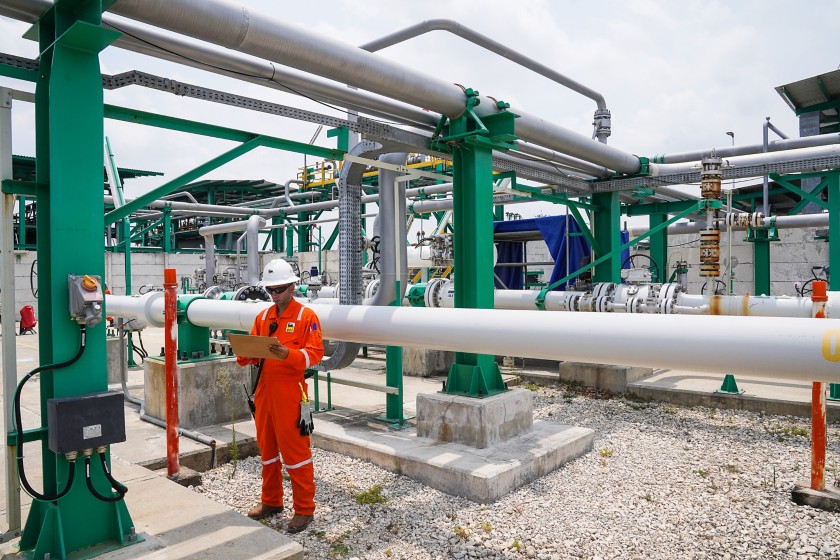 Worker in gas plant